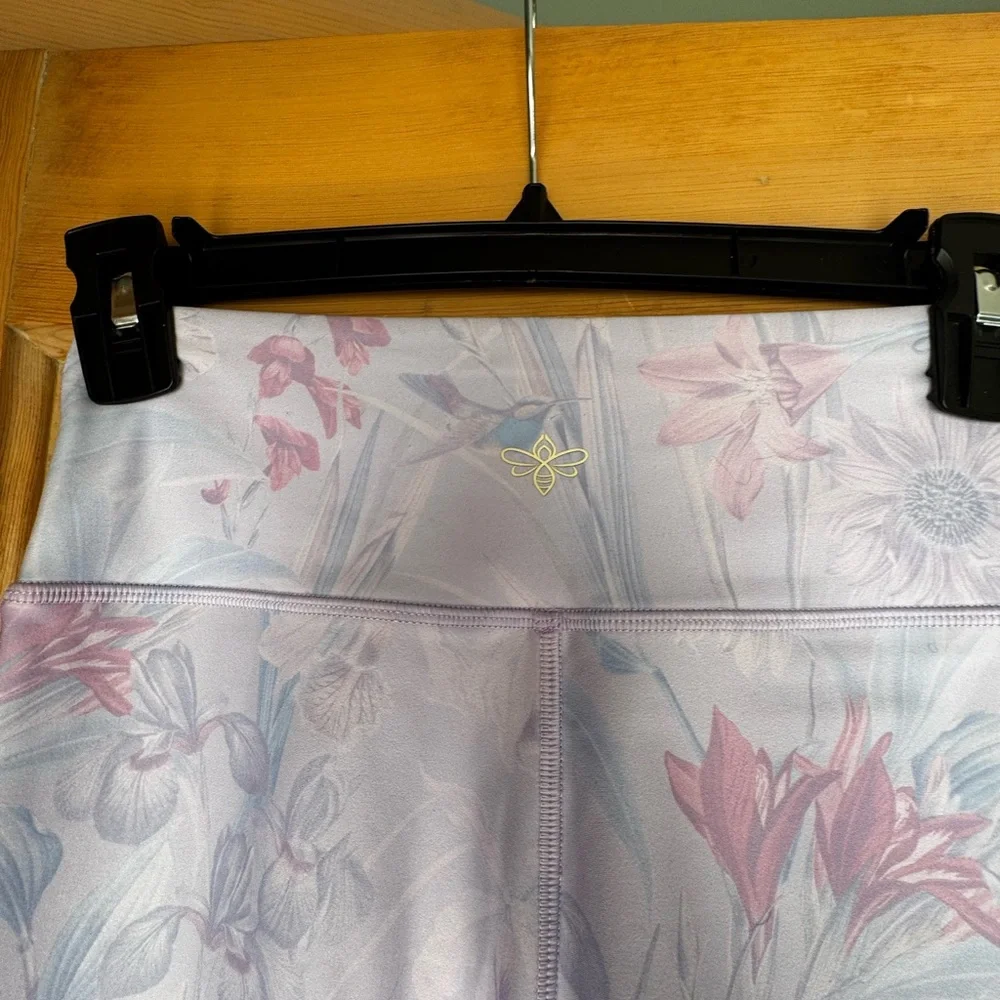 NWT Designer Johnny Was BEE Active Floral Leggings - Picture 5 of 7